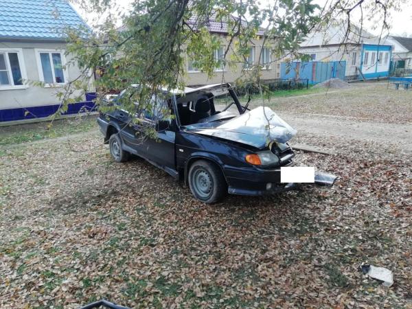 Ставрополец устроил ДТП и скрылся, оставив пострадавшую жену